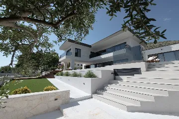 Seafront Villa Retreat with Pool in Seget Donji