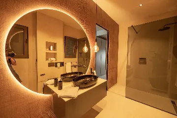 Seafront Villa Retreat with Pool in Seget Donji