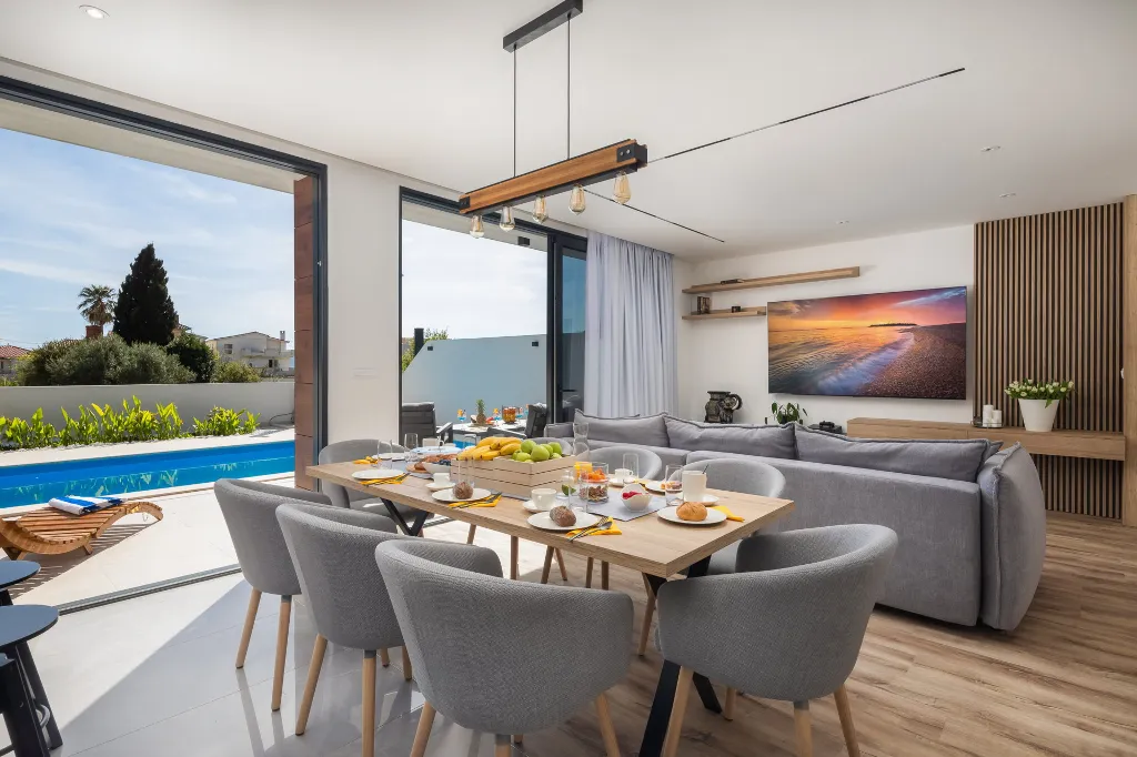 Spacious Villa Retreat with Pools in Kaštel Gomilica