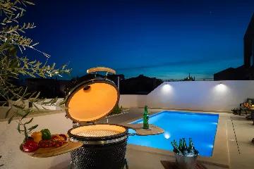 Spacious Villa Retreat with Pools in Kaštel Gomilica