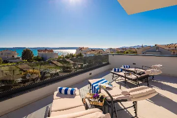 Spacious Villa Retreat with Pools in Kaštel Gomilica