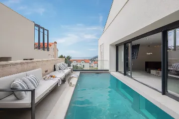 Modern 4-Bedroom Villa with Pool in Hvar