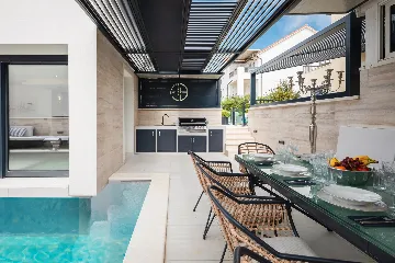 Modern 4-Bedroom Villa with Pool in Hvar