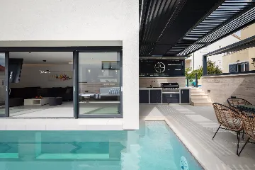 Modern 4-Bedroom Villa with Pool in Hvar