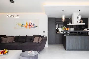 Modern 4-Bedroom Villa with Pool in Hvar