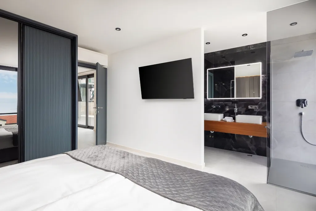 Modern 4-Bedroom Villa with Pool in Hvar