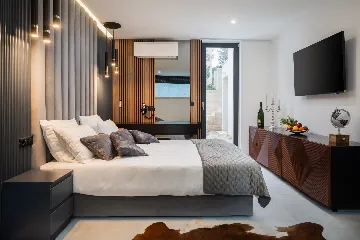 Modern 4-Bedroom Villa with Pool in Hvar