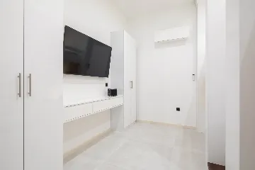 Modern 4-Bedroom Villa with Pool in Hvar