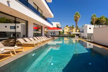 Coastal Retreat Villa with Pool, Kaštel Stari