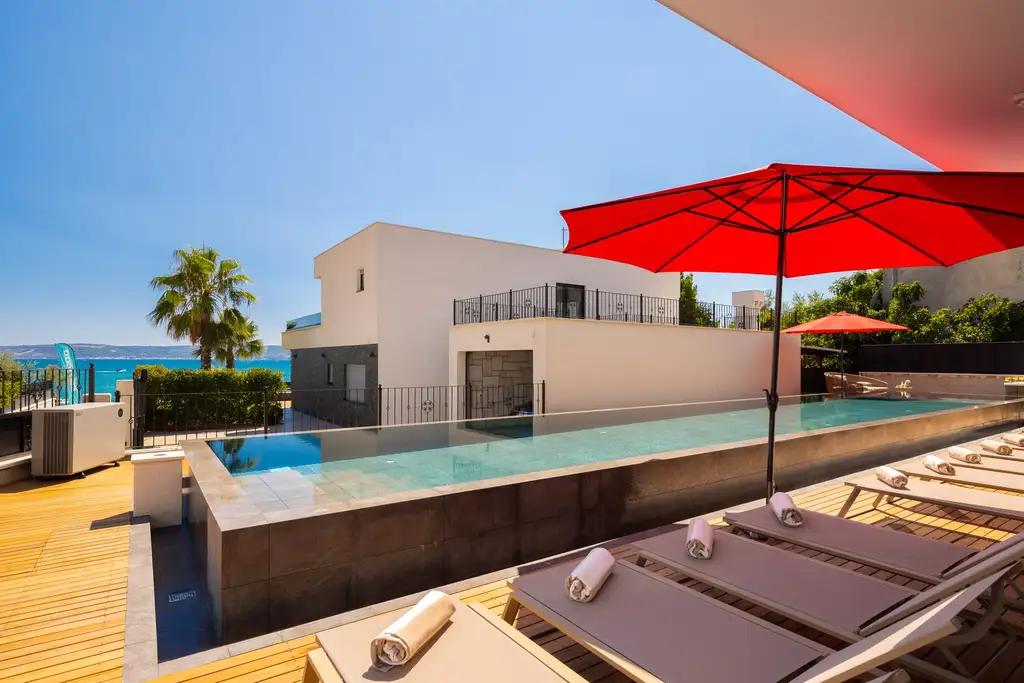 Coastal Retreat Villa with Pool, Kaštel Stari