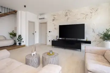 Coastal Retreat Villa with Pool, Kaštel Stari