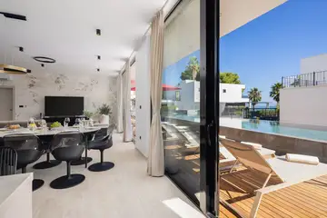 Coastal Retreat Villa with Pool, Kaštel Stari