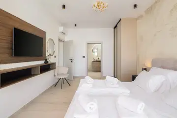 Coastal Retreat Villa with Pool, Kaštel Stari