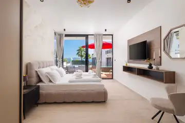 Coastal Retreat Villa with Pool, Kaštel Stari