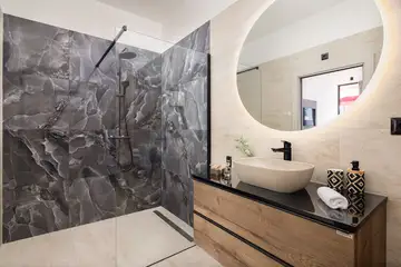 Coastal Retreat Villa with Pool, Kaštel Stari