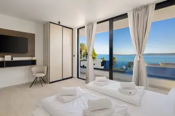 Coastal Retreat Villa with Pool, Kaštel Stari