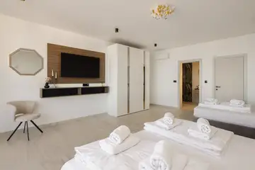 Coastal Retreat Villa with Pool, Kaštel Stari
