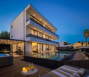 Coastal Retreat Villa with Pool, Kaštel Stari