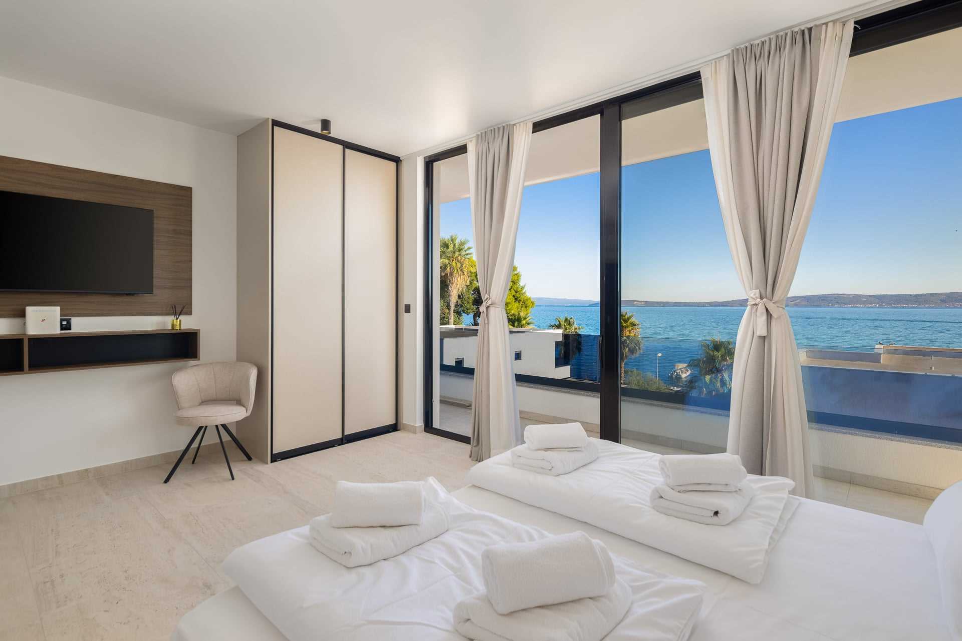 Luxury Villa Baronessa with Pool II