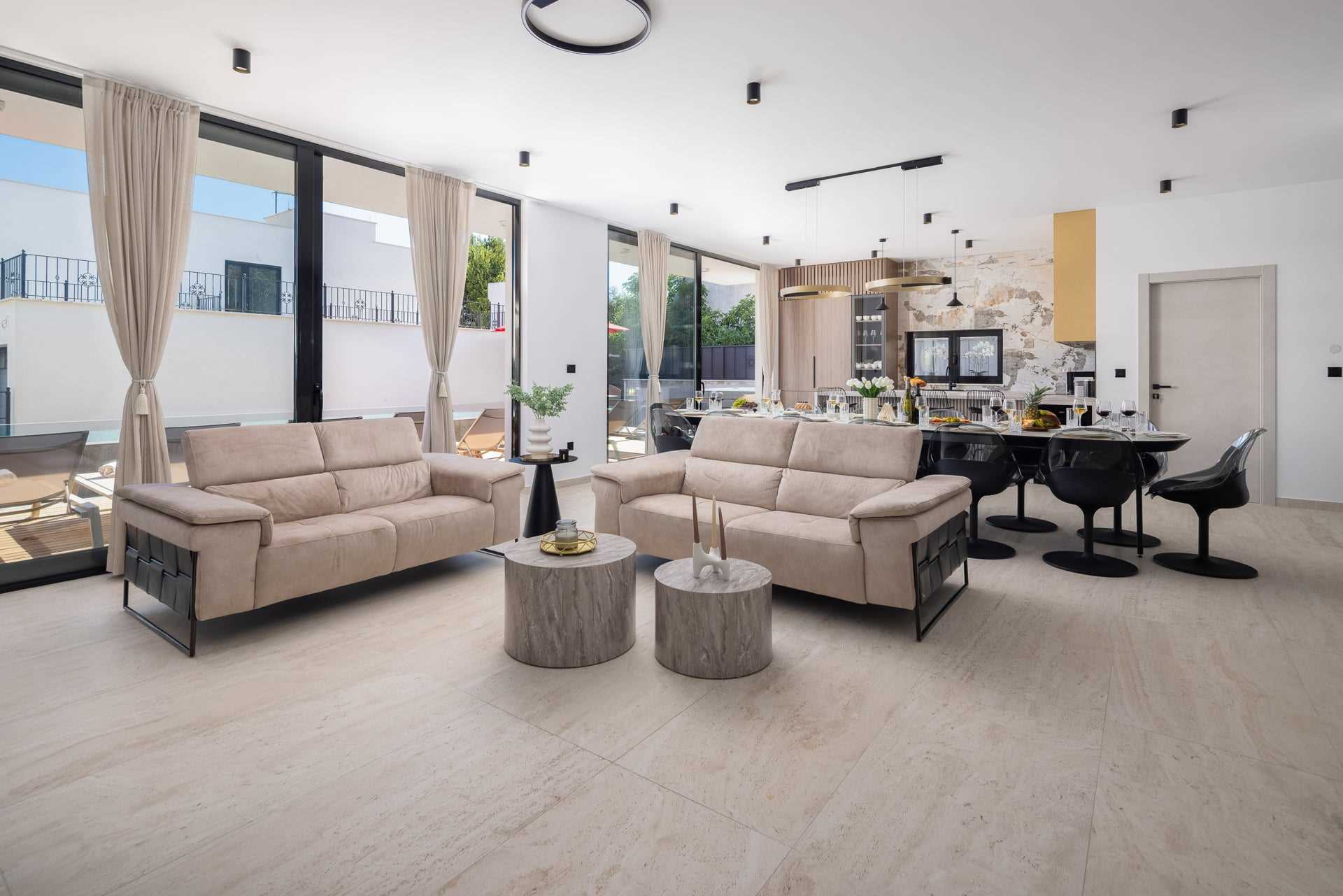 Luxury Villa Baronessa with Pool II