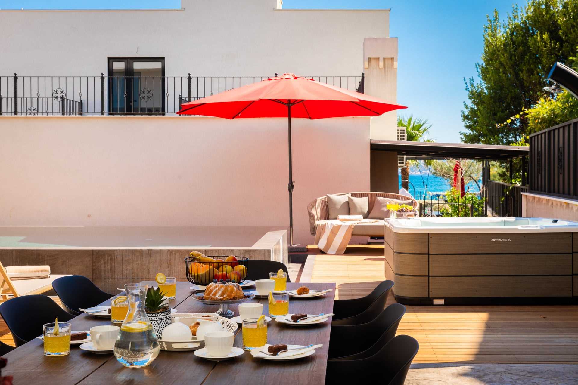 Luxury Villa Baronessa with Pool II