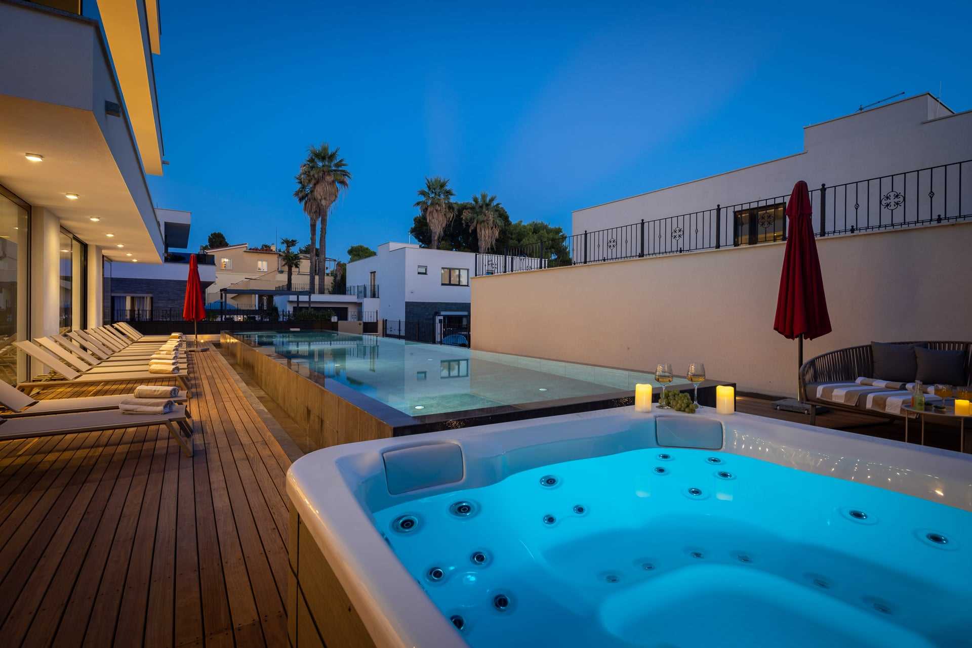 Luxury Villa Baronessa with Pool II