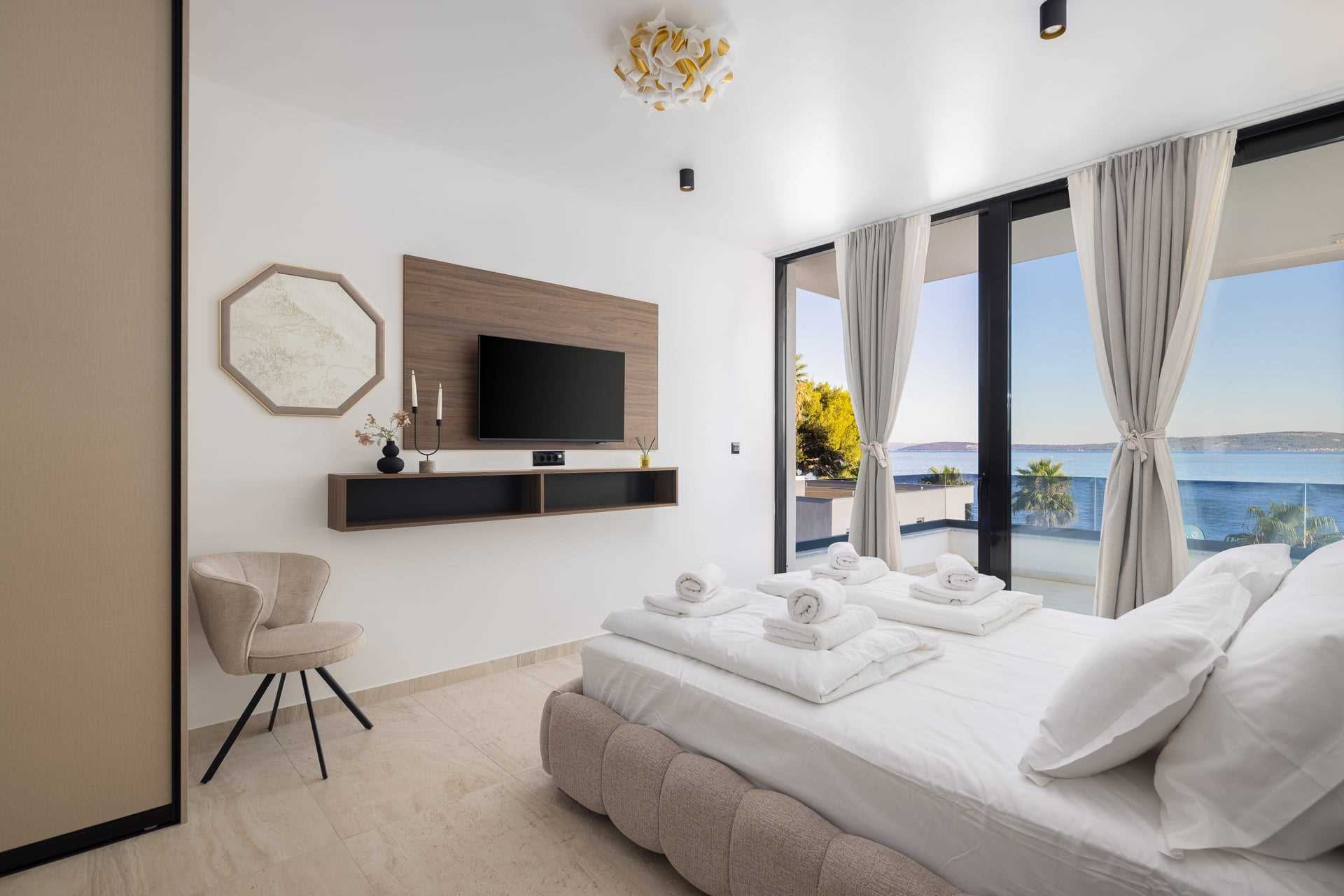 Luxury Villa Baronessa with Pool II