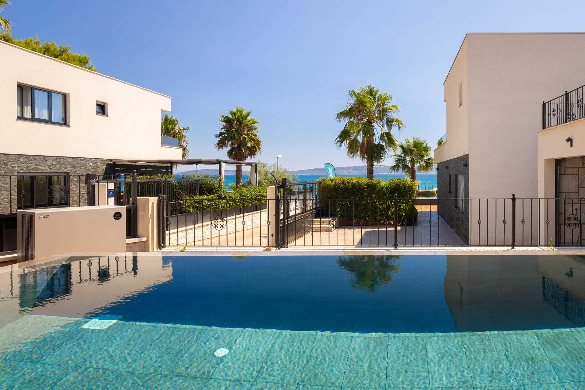 Luxury Villa Baronessa with Pool II