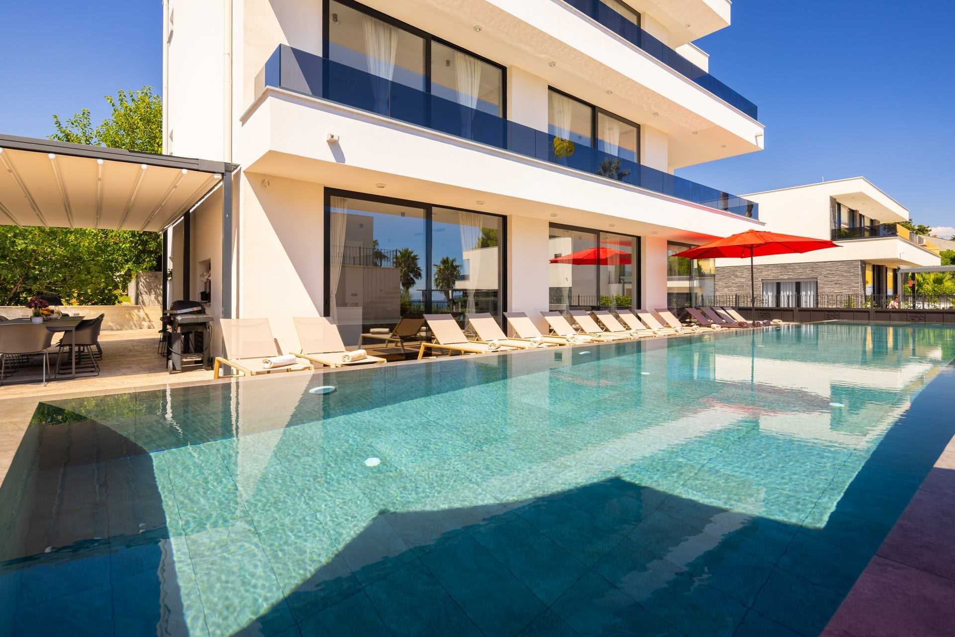 Luxury Villa Baronessa with Pool II