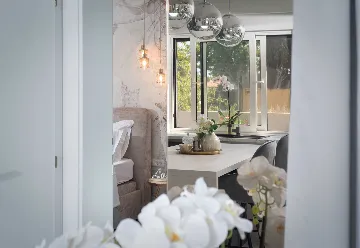 Contemporary Villa Retreat with Pool near Nin