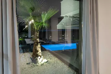 Contemporary Villa Retreat with Pool near Nin