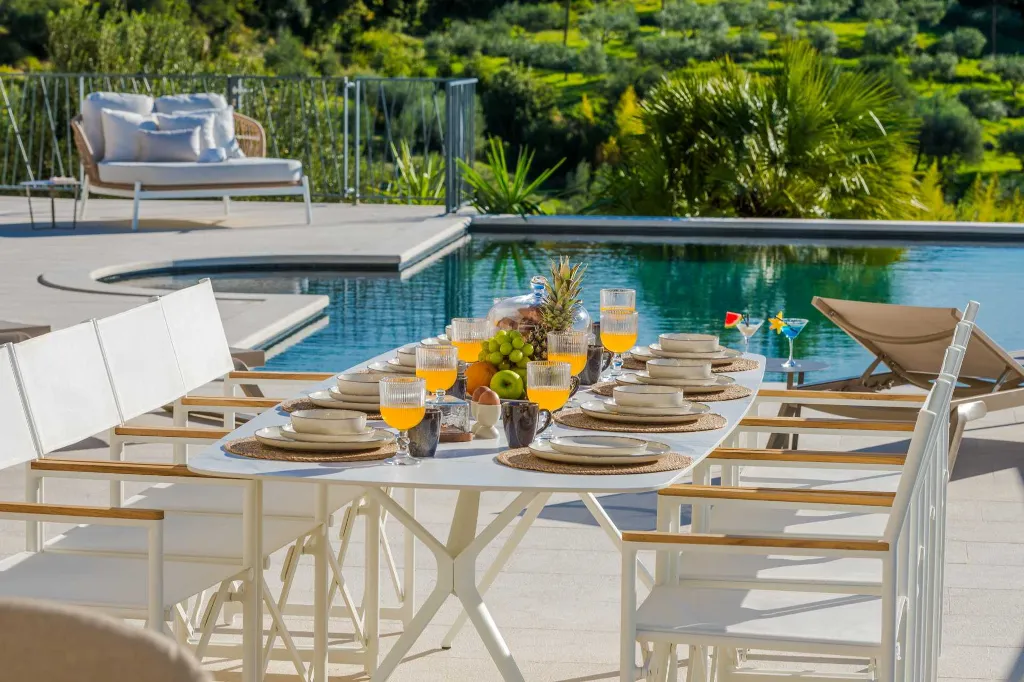 Contemporary Sea View Villa with Pool, Orašac