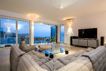 Contemporary Seafront Villa with Pool in Vela Luka