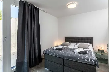 Contemporary Seafront Villa with Pool in Vela Luka