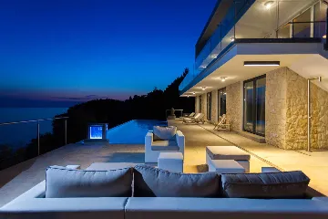 Contemporary Seafront Villa with Pool in Vela Luka