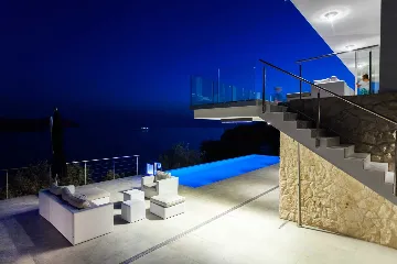 Contemporary Seafront Villa with Pool in Vela Luka