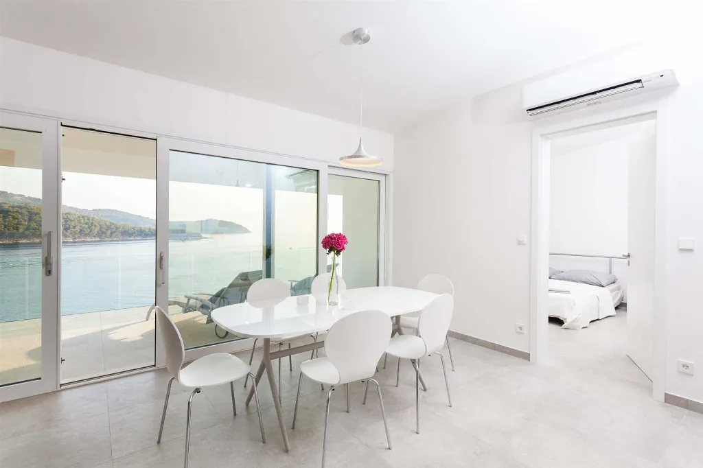 Contemporary Seafront Villa with Pool in Vela Luka