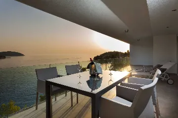 Contemporary Seafront Villa with Pool in Vela Luka