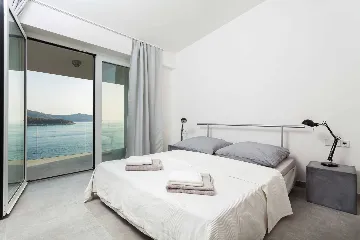 Contemporary Seafront Villa with Pool in Vela Luka