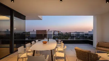 Spacious Villa with Pool and Sauna near Pula