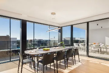 Spacious Villa with Pool and Sauna near Pula