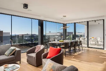 Spacious Villa with Pool and Sauna near Pula