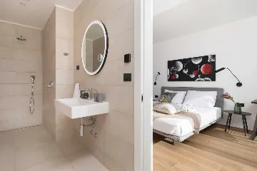 Spacious Villa with Pool and Sauna near Pula