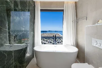 Modern 5-Bedroom Villa With Pool in Plat, Croatia