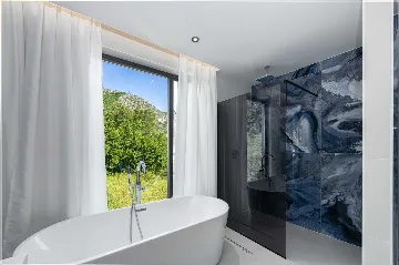 Modern 5-Bedroom Villa With Pool in Plat, Croatia