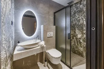 Modern 5-Bedroom Villa With Pool in Plat, Croatia