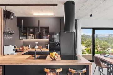 Modern Villa with Heated Pool in Stari Grad