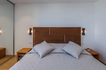 Contemporary Pool Villa in Sutivan