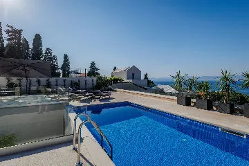 Contemporary Pool Villa in Sutivan