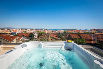 Spacious Family Villa with Pool in Vodice